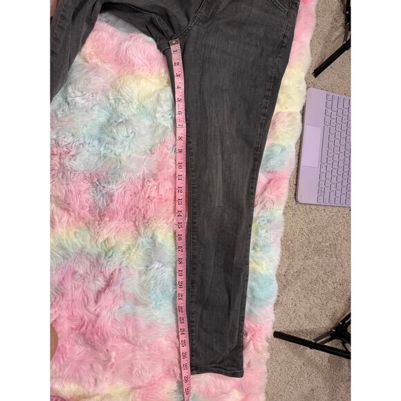 Universal Thread Gray Skinny Jeans 8 / 29R High Rise - Picture 7 of 7